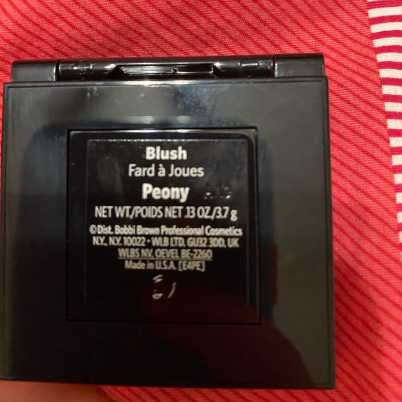 brown blush - Picture 5 of 6